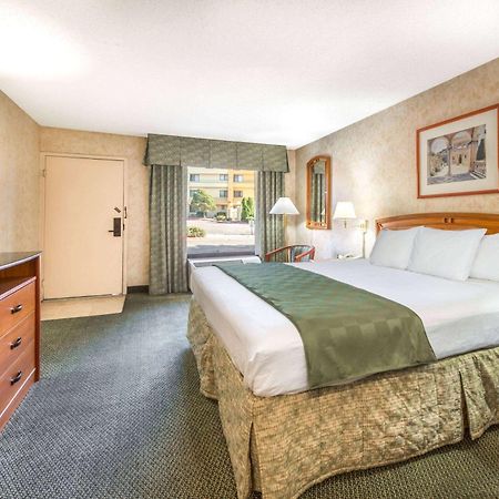 Days Inn&Suites by Wyndham Albuquerque North Extérieur photo