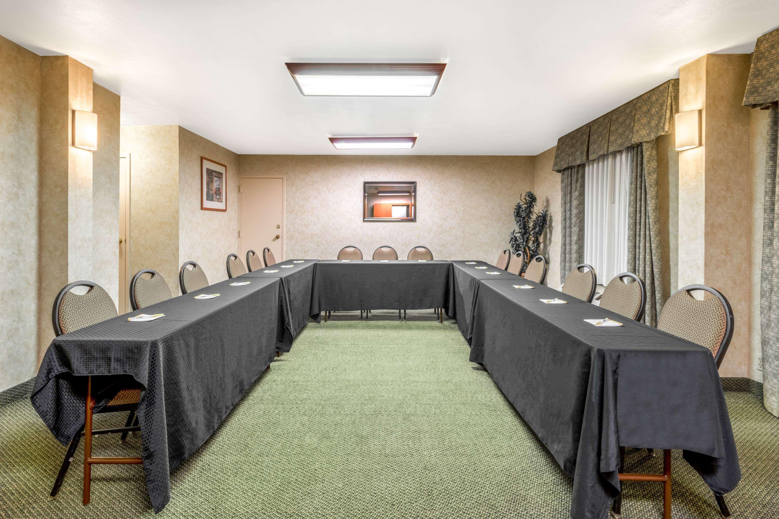 Days Inn&Suites by Wyndham Albuquerque North Extérieur photo