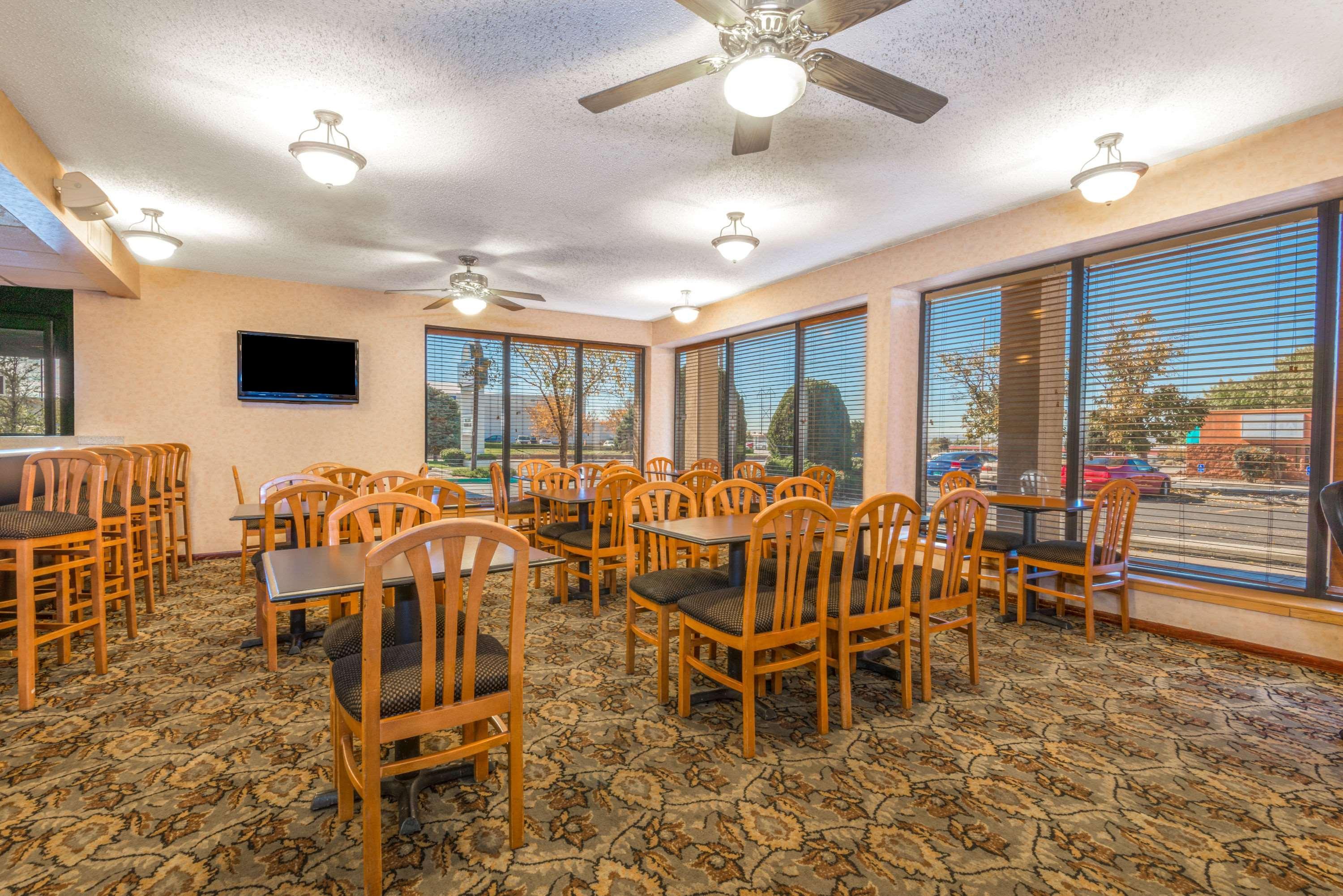 Days Inn&Suites by Wyndham Albuquerque North Extérieur photo