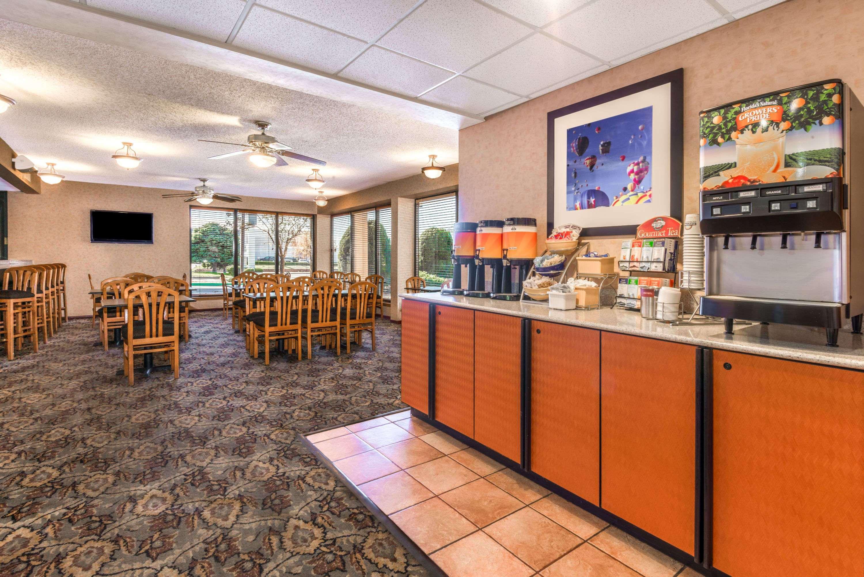 Days Inn&Suites by Wyndham Albuquerque North Extérieur photo