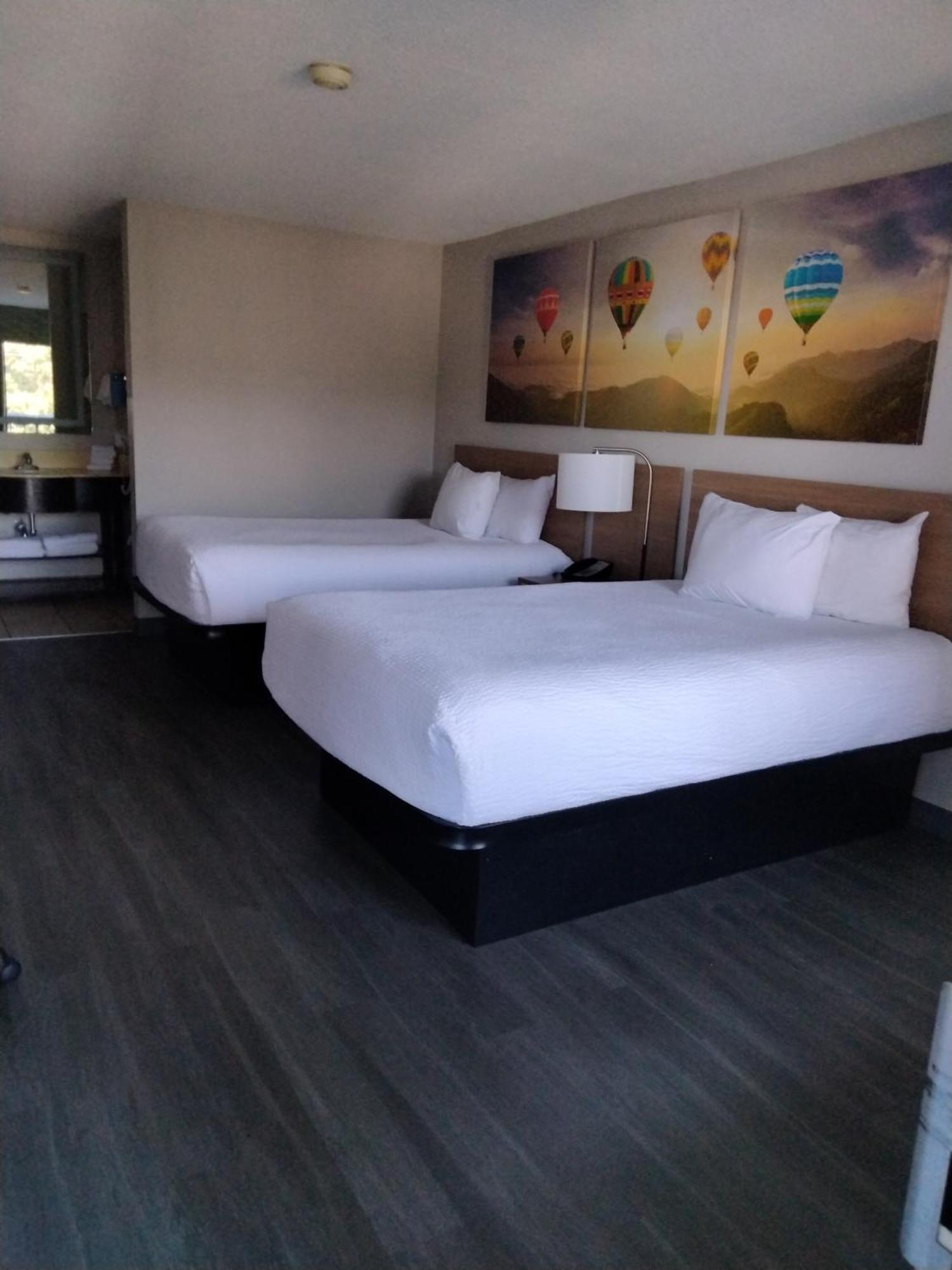 Days Inn&Suites by Wyndham Albuquerque North Extérieur photo