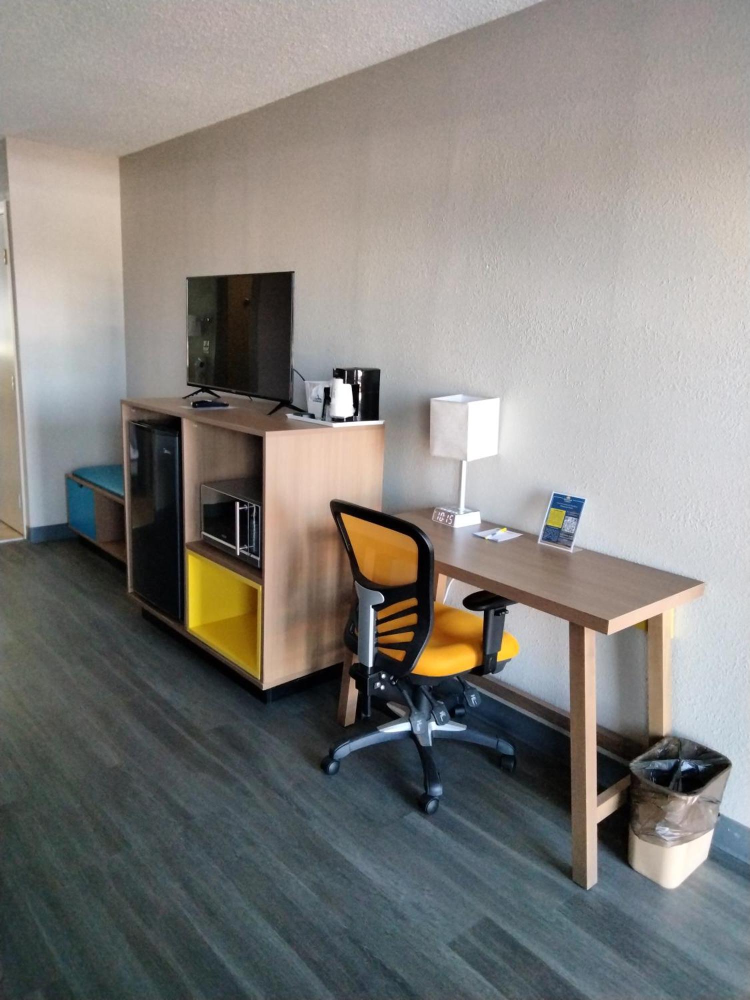 Days Inn&Suites by Wyndham Albuquerque North Extérieur photo
