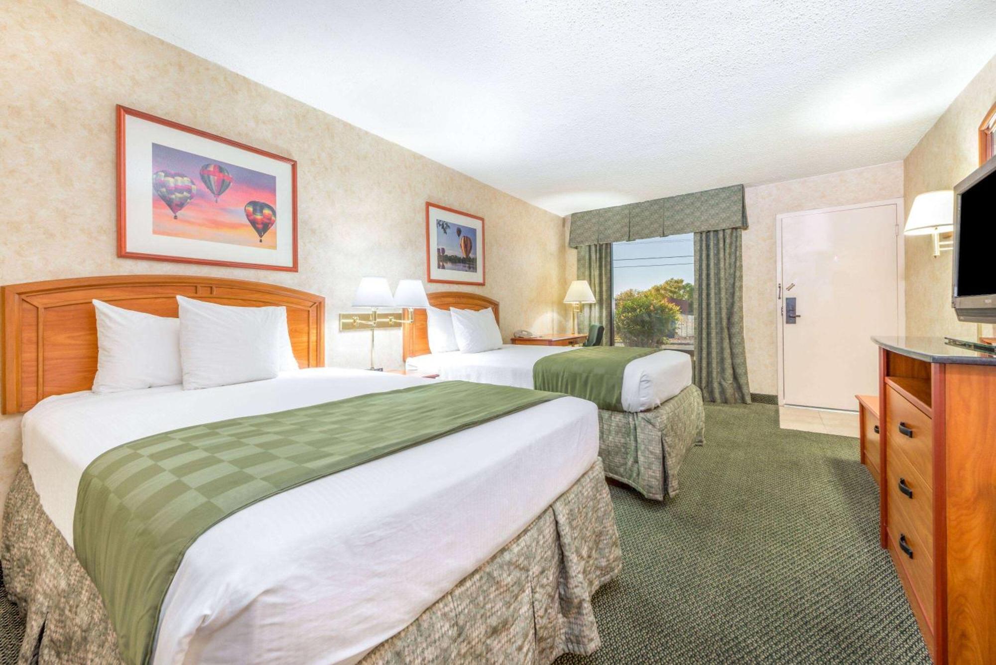 Days Inn&Suites by Wyndham Albuquerque North Extérieur photo